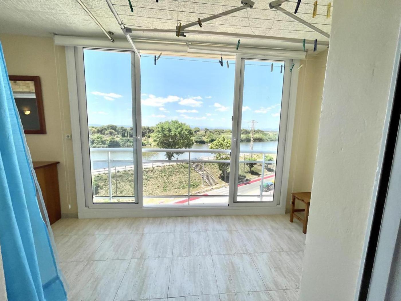 33Apartamento Soleado De Dos Habitaciones Empuriabrava Bagian luar foto